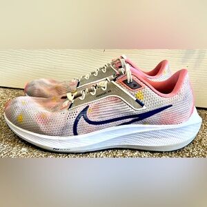 Nike Air Zoom Pegasus 40 Women's 9 Pink Athletic Shoes Low Top Running Sneakers